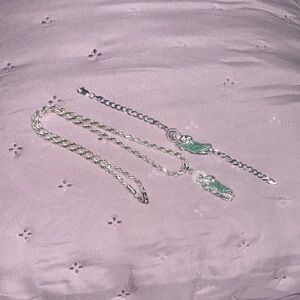 Silver and Green Pendant Necklace and Bracelet Set